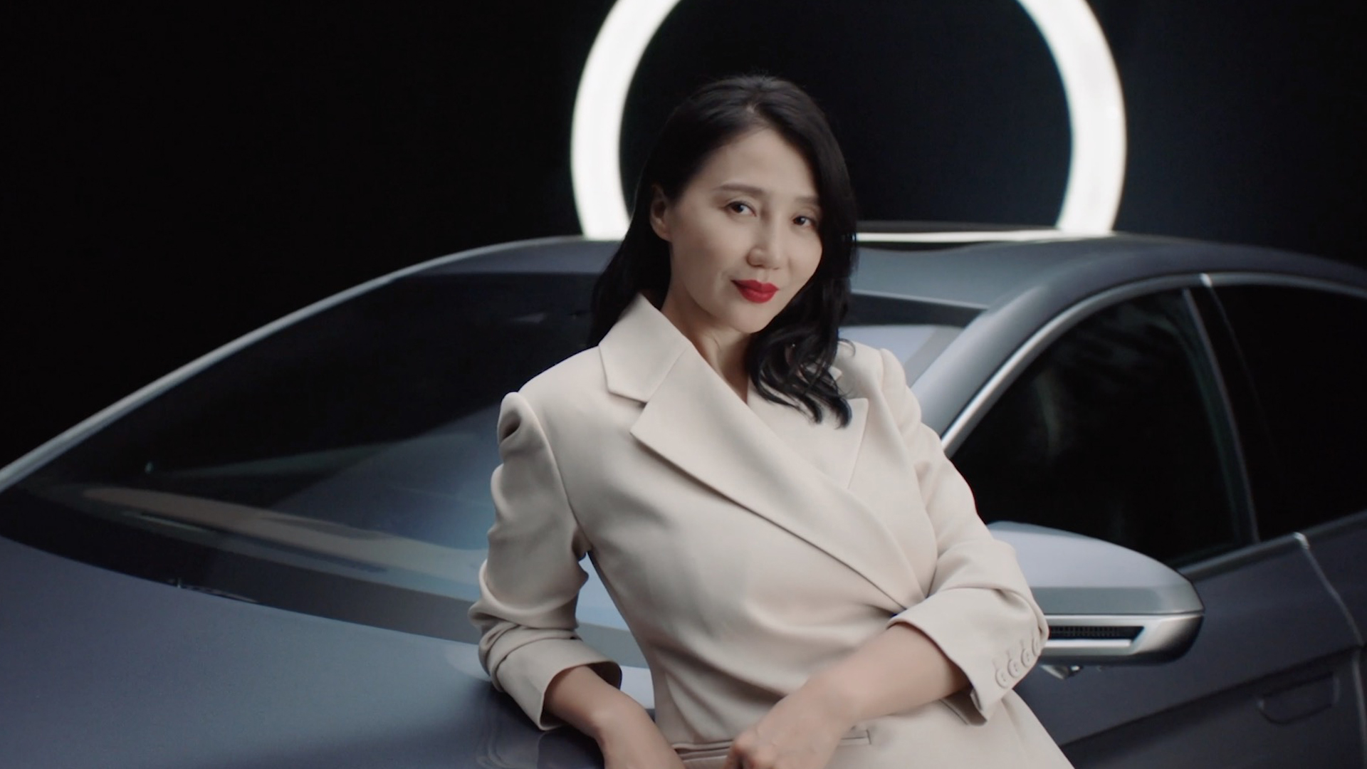 阿朵 | K8凯发国际木兰荟首位女性挚友，新民族音乐人